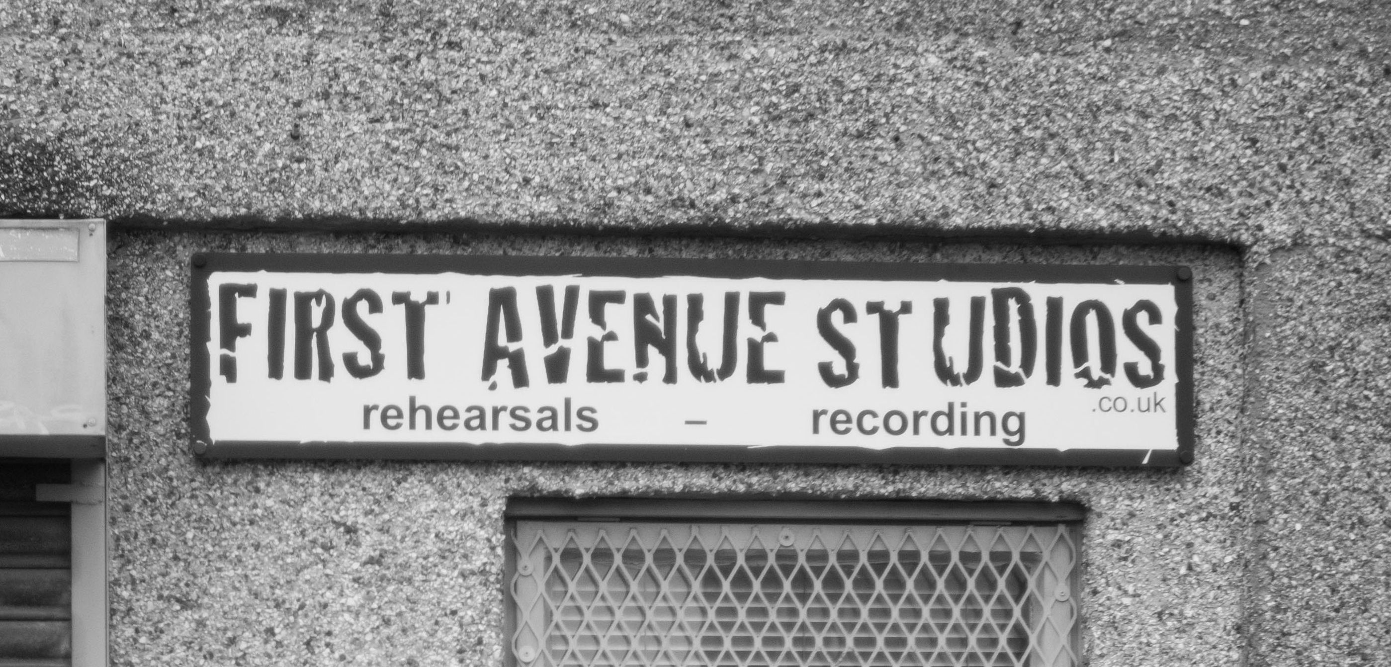 firstave sign